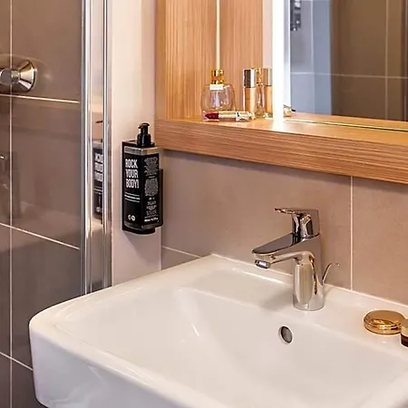 Ibis Styles Prevessin Geneve Aeroport
